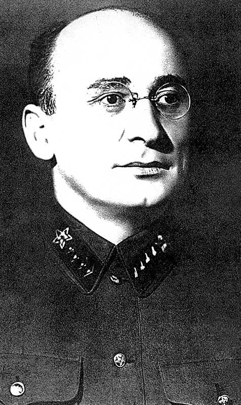 Берия, последний рыцарь Сталина i_014.jpg