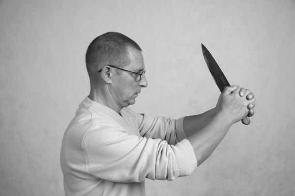 Экстренная помощь при травмах, болевых шоках и воспалениях. Опыт работы в чрезвычайных ситуациях _212_1f.jpg