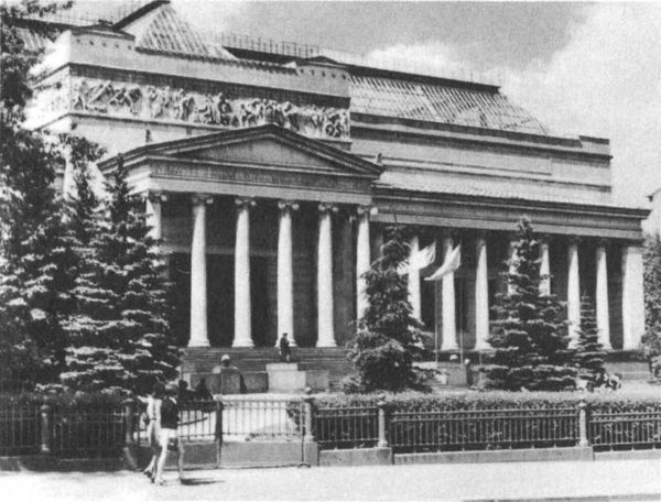 С путеводителем по Москве i_025.jpg