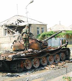 Пятидневная война. Россия принуждает к миру i_049.jpg