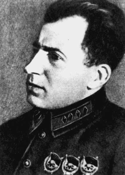 1937 год: Элита Красной Армии на Голгофе i_021.jpg