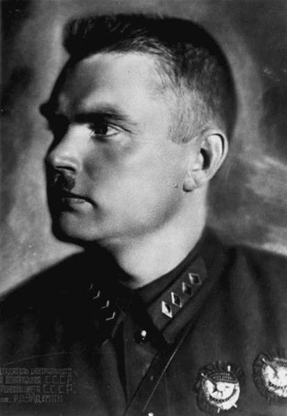 1937 год: Элита Красной Армии на Голгофе i_023.jpg