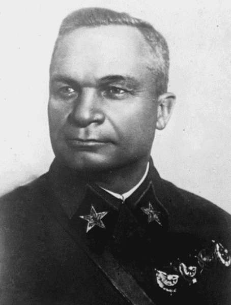 1937 год: Элита Красной Армии на Голгофе i_025.jpg
