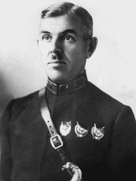 1937 год: Элита Красной Армии на Голгофе i_040.jpg