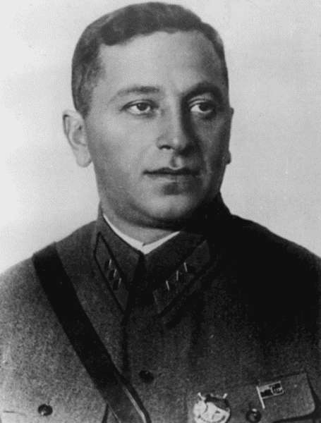 1937 год: Элита Красной Армии на Голгофе i_041.jpg