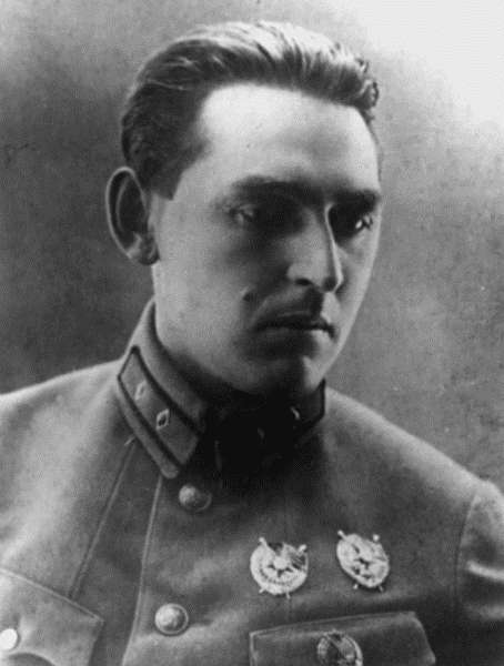 1937 год: Элита Красной Армии на Голгофе i_042.jpg