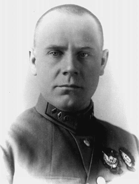 1937 год: Элита Красной Армии на Голгофе i_045.jpg