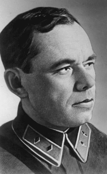 1937 год: Элита Красной Армии на Голгофе i_068.jpg