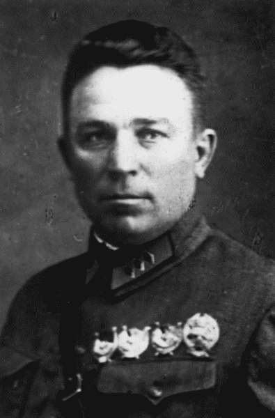 1937 год: Элита Красной Армии на Голгофе i_072.jpg