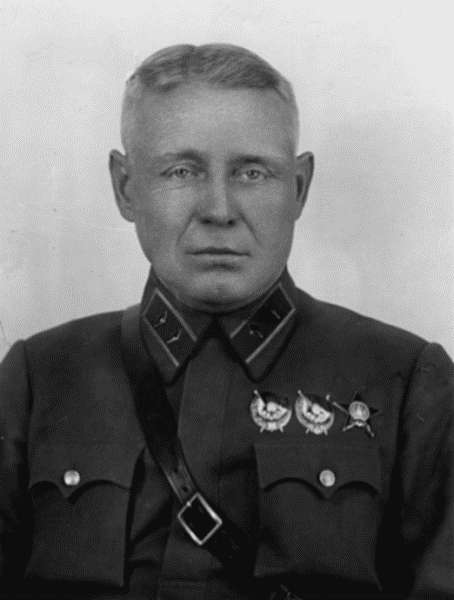 1937 год: Элита Красной Армии на Голгофе i_077.jpg