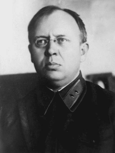 1937 год: Элита Красной Армии на Голгофе i_078.jpg