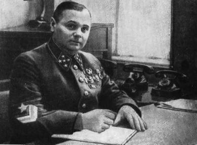 Полководцы и военачальники Великой Отечественной. (Выпуск 3) i_019.jpg
