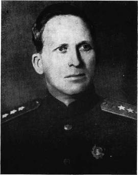 Полководцы и военачальники Великой Отечественной. (Выпуск 3) i_031.jpg