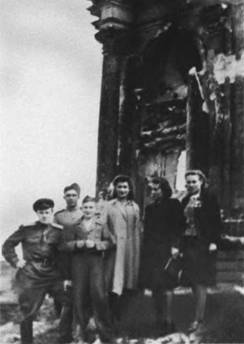 Юлиан Семенов i_006.jpg