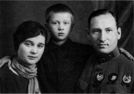 Армия, которую предали. Трагедия 33-й армии генерала М.Г. Ефремова. 1941-1942 i_007.jpg