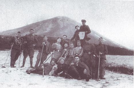 Неизвестные Стругацкие: Письма. Рабочие дневники. 1942-1962 г.г. i_004.jpg