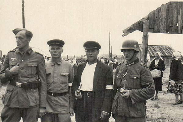 Славянские «полицаи» doc2fb_image_02000002.jpg