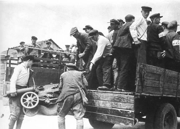 Славянские «полицаи» doc2fb_image_0200001B.jpg