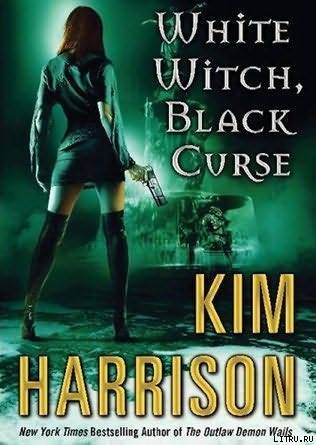 White Witch, Black Curse pic_1.jpg