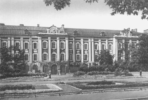 Большая Советская Энциклопедия (ТР) i009-001-230648717.jpg