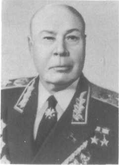 У Кремлевской стены (сборник) i_176.jpg