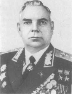 У Кремлевской стены (сборник) i_183.jpg