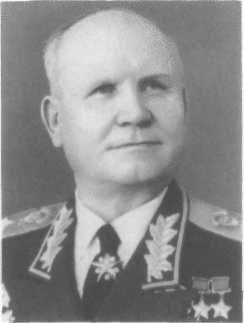 У Кремлевской стены (сборник) i_184.jpg