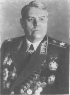У Кремлевской стены (сборник) i_188.jpg