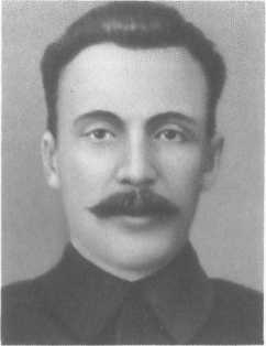 У Кремлевской стены (сборник) i_044.jpg