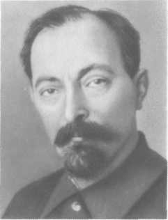 У Кремлевской стены (сборник) i_071.jpg