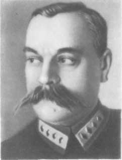 У Кремлевской стены (сборник) i_118.jpg