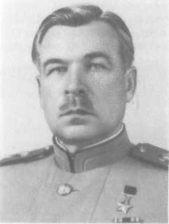 У Кремлевской стены (сборник) i_142.jpg