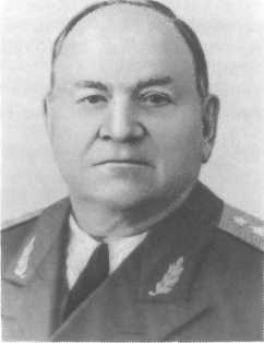 У Кремлевской стены (сборник) i_156.jpg
