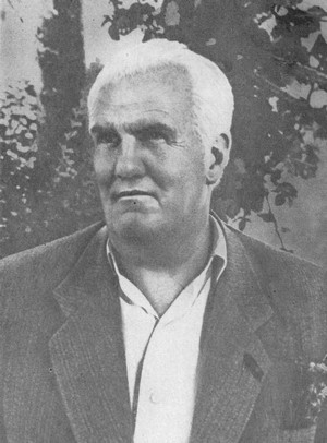 Стихотворения и поэмы i_009.jpg
