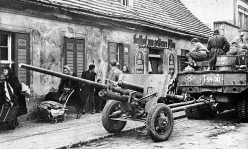 Военная мысль в СССР и в Германии i_105.jpg