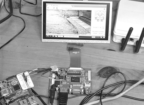 Maker's Guide to the Zombie Apocalypse: Defend Your Base with Simple Circuits, Arduino, and Raspberry Pi _72.jpg
