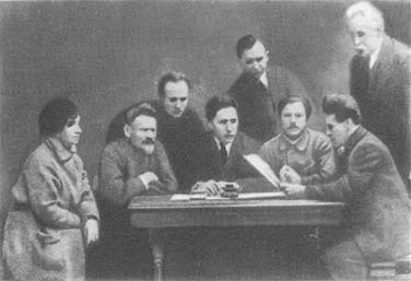 Михаил Иванович Калинин. Краткая биография (с илл.) i_013.jpg