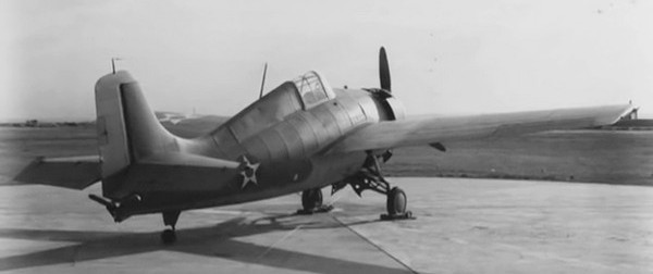 Палубный истребитель Грумман F4F «Уайлдкэт» i_035.jpg