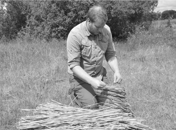 The Complete Survival Shelters Handbook: A Step-by-Step Guide to Building Life-saving Structures for Every Climate and Wilderness Situation  _127.jpg