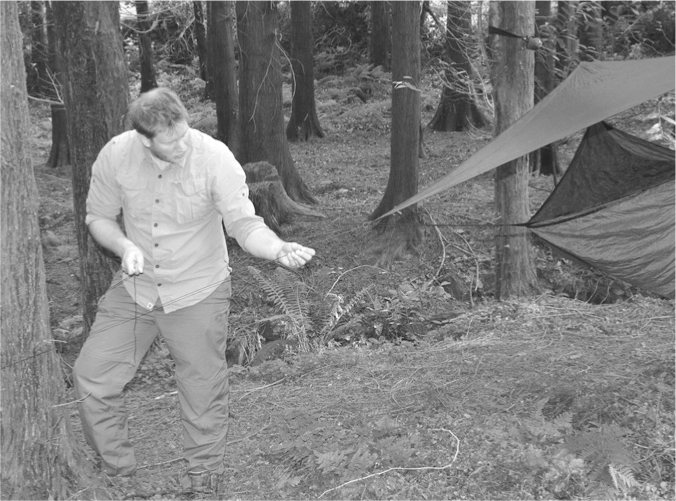 The Complete Survival Shelters Handbook: A Step-by-Step Guide to Building Life-saving Structures for Every Climate and Wilderness Situation  _318.jpg