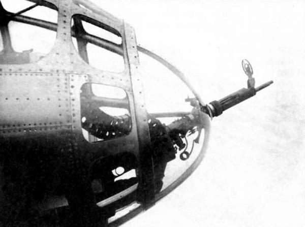 Дальний бомбардировщик Ер-2 i_084.jpg