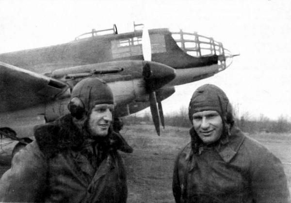 Дальний бомбардировщик Ер-2 i_092.jpg