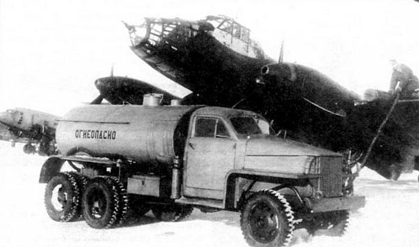 Дальний бомбардировщик Ер-2 i_096.jpg