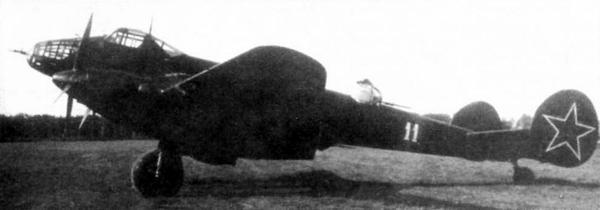 Дальний бомбардировщик Ер-2 i_100.jpg