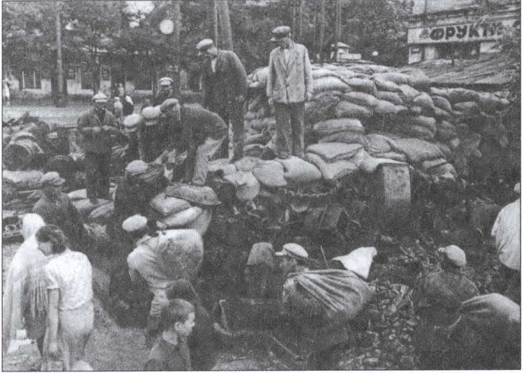 Война глазами фронтовика. События и оценка i_007.jpg