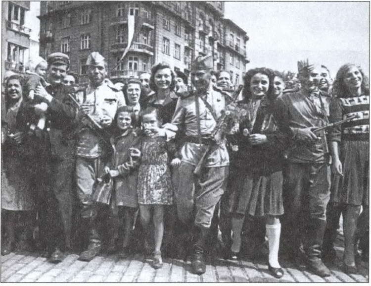 Война глазами фронтовика. События и оценка i_022.jpg