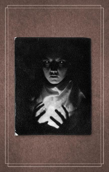 Miss Peregrine's Home For Peculiar Children _17.jpg