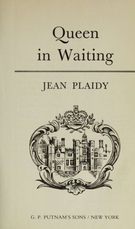 Queen in Waiting  _6.jpg