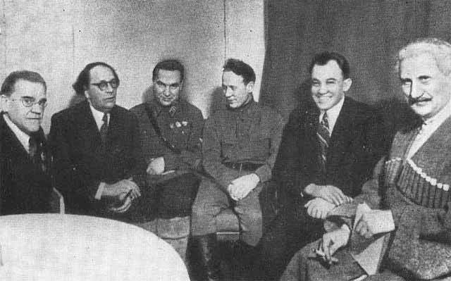 Алексей Толстой i_034.jpg