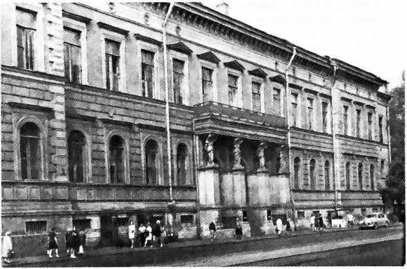 Архитектура Петербурга середины XIX века i_092.jpg